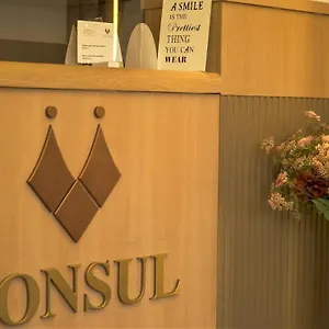 Consul Hotel